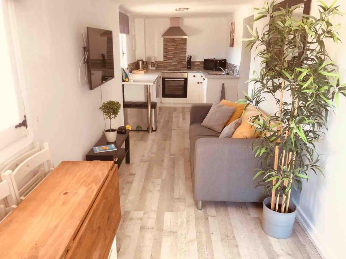 Lovely 2 Bed Apartment In Alcalalí Zewnętrze zdjęcie